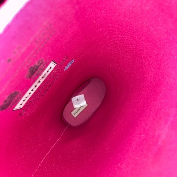 Hunter Fuchsia pink Tall rain boots size 8 like new - Picture 5 of 5